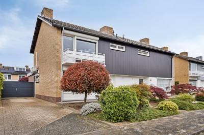 Woning Lijsterbeslaan 11 Bunde