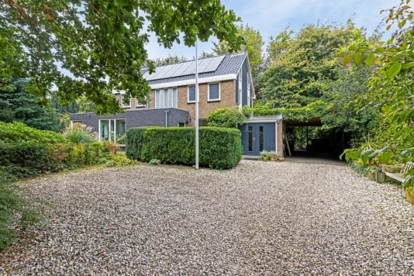 Woning Familie Bronsweg 8 Wagenborgen