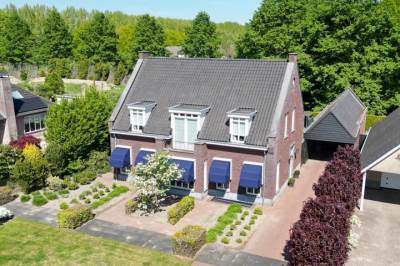 Woning Spoorweglaan 14 Best