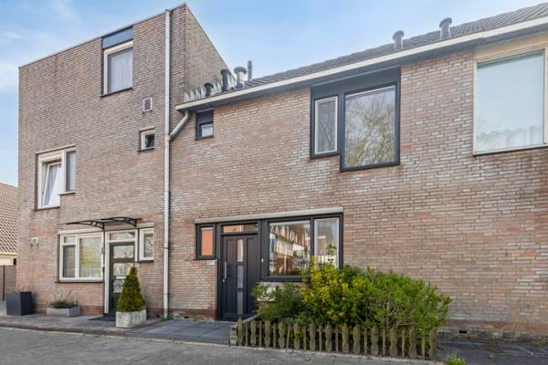 Woning Eilardaheerd 27A Groningen