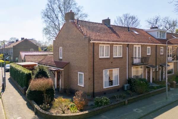 Woning Antonius O.H. Tellegenlaan 12 Zeist