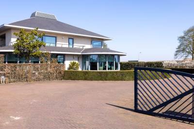 Woning Middelweg 25B Numansdorp