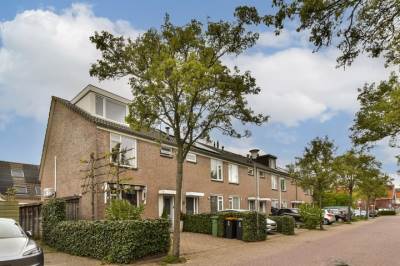 Woning Diligence 21 Sassenheim