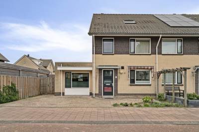 Woning Maasdam-akker 2 Barendrecht