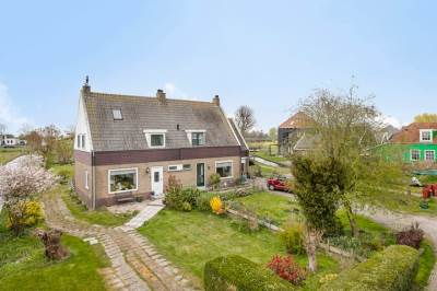 Woning Dorpsstraat 24 Watergang