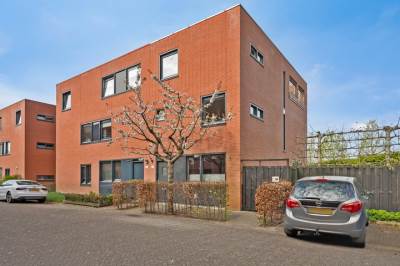 Woning Van Houtenstraat 23 IJsselstein