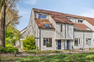 Woning de Middenloop 71 Helmond