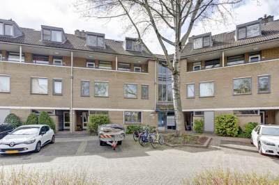 Woning Anna van Hensbeeksingel 127 Gouda