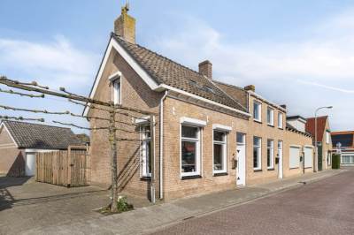 Woning Molenstraat 8 Oud-Vossemeer