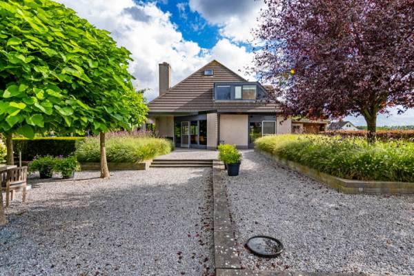 Woning Het Voorburg 28 Ommeren