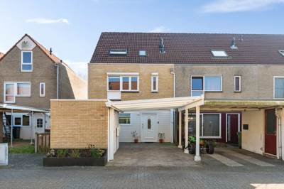 Woning Karveel 4540 Lelystad