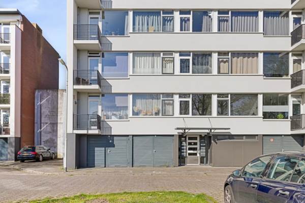 Woning Jacob van Ruijsdaelstraat 44 Roosendaal