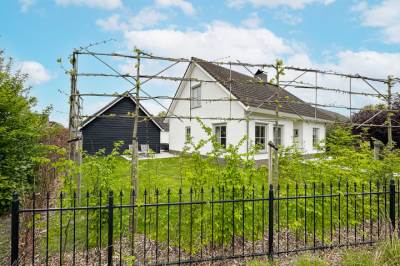 Woning Wulk 2 Philippine