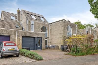 Woning Jan van Ruusbroeclaan 5 Oegstgeest