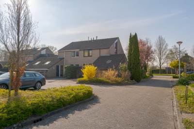 Woning Beetke van Rasquertstraat 65 Leek