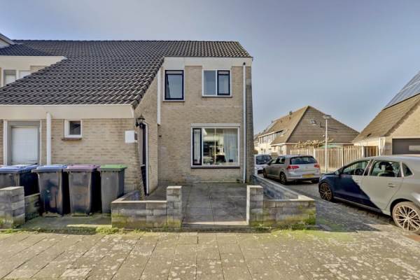 Woning Roosje Vosstraat 34 Spijkenisse
