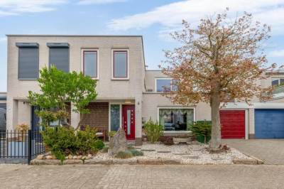 Woning Robert Kochstraat 21 Badhoevedorp
