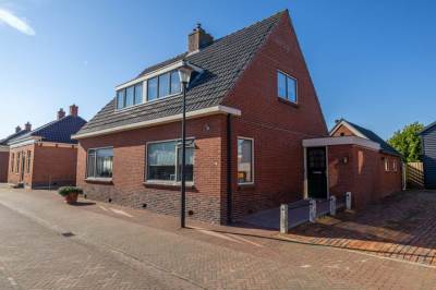 Woning Schoolstraat 25 Middelstum