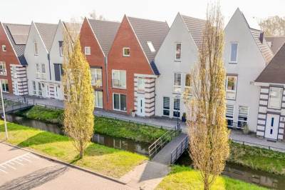 Woning Eikenlaan 84 Puttershoek