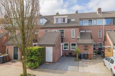 Woning Avenbeeck 93 Hillegom