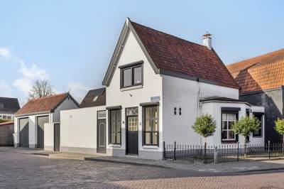 Woning Ds. Jan Scharpstraat 3 Axel