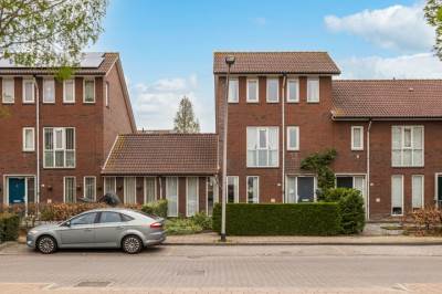 Woning Bramengaarde 164 Hendrik-Ido-Ambacht