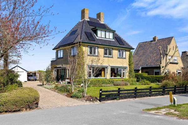 Woning Hearewei 1A Sexbierum