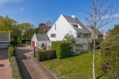Woning Weeresteinstraat 191 Hillegom