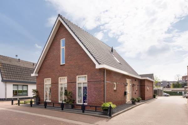Woning Oranjestraat 12 Lunteren