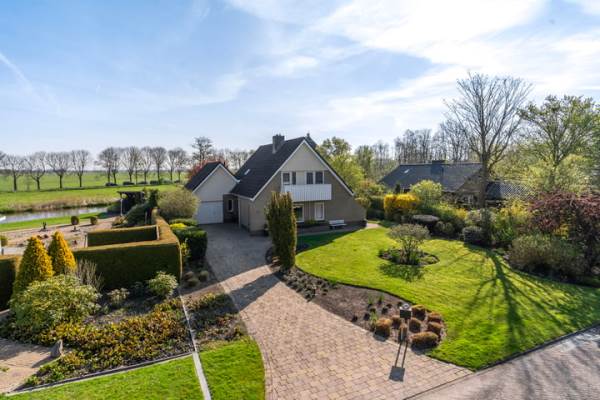 Woning H.Mensonidesstrjitte 26 Oppenhuizen