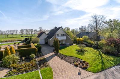 Woning H.Mensonidesstrjitte 26 Oppenhuizen