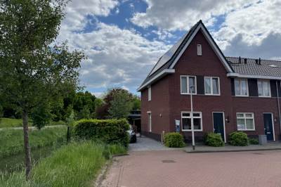 Woning Koningin Maximahof 24 Hedel