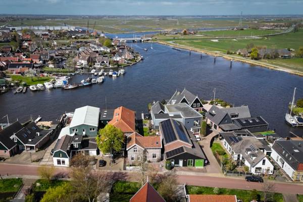 Woning Dorpsstraat 97 Oostknollendam