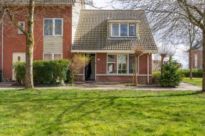 Woning Sigmundplantsoen 64 Almere