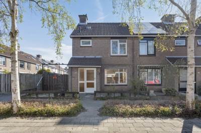 Woning Breedweerlaan 120 Heemskerk