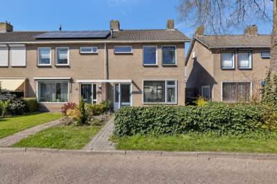 Woning Lindenstraat 27 Abbekerk