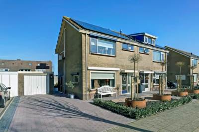 Woning Erling Steenstraat 11 Nieuwerkerk