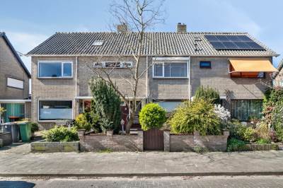 Woning Korenmolenstraat 8 Oostzaan