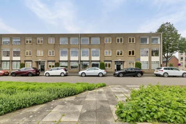 Woning Maasboulevard 4 Spijkenisse