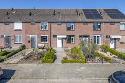 Woning Johan Frisolaan 43 Den Bommel