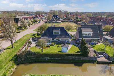 Woning Plantsoendwarsstraat 37 Lutjewinkel