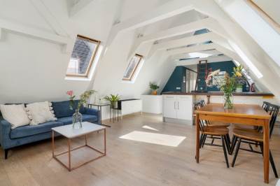 Woning Oudezijds Achterburgwal 152E Amsterdam