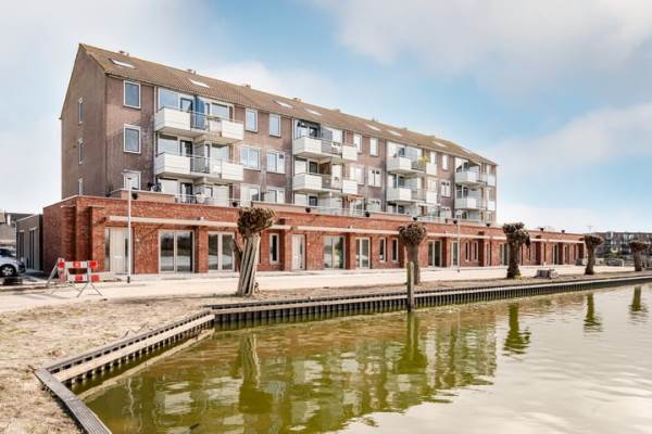 Woning Ringdijk 74 Lelystad