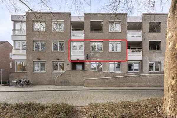 Woning Vincent van Goghplein 113 Nuenen