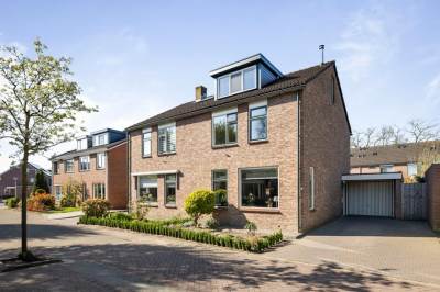 Woning Blomstraat 11 Olst