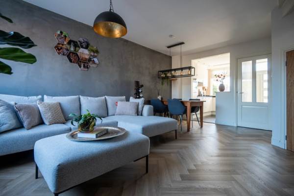 Woning Kerkeland 9 Schoonrewoerd