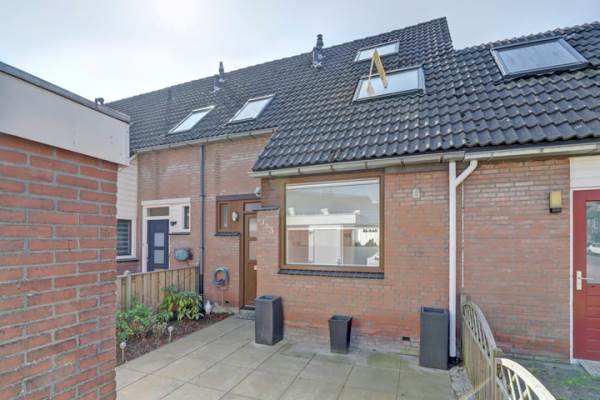 Woning Karperveen 113 Spijkenisse