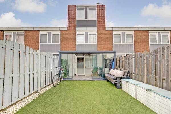 Woning Steurweg 148 Hoogvliet Rotterdam