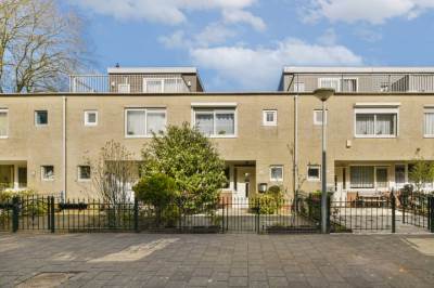 Woning Randwijkhof 16 Amsterdam