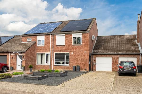 Woning Elzehof 8 Landgraaf